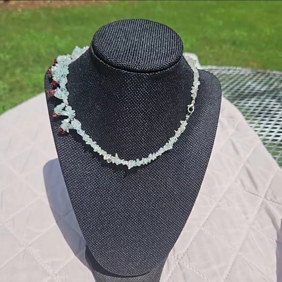 Artisan Aquamarine and Garnet Chip Necklace. - Picture 5 of 6